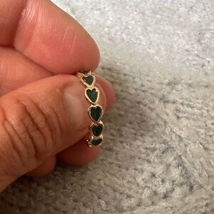 Mini green hearts band